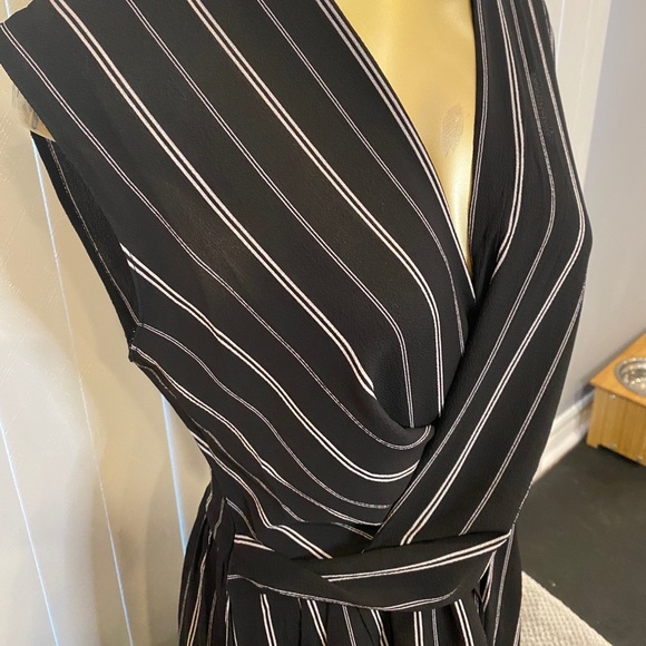 Luna Pin Stripe Dress - Picture 5 of 10
